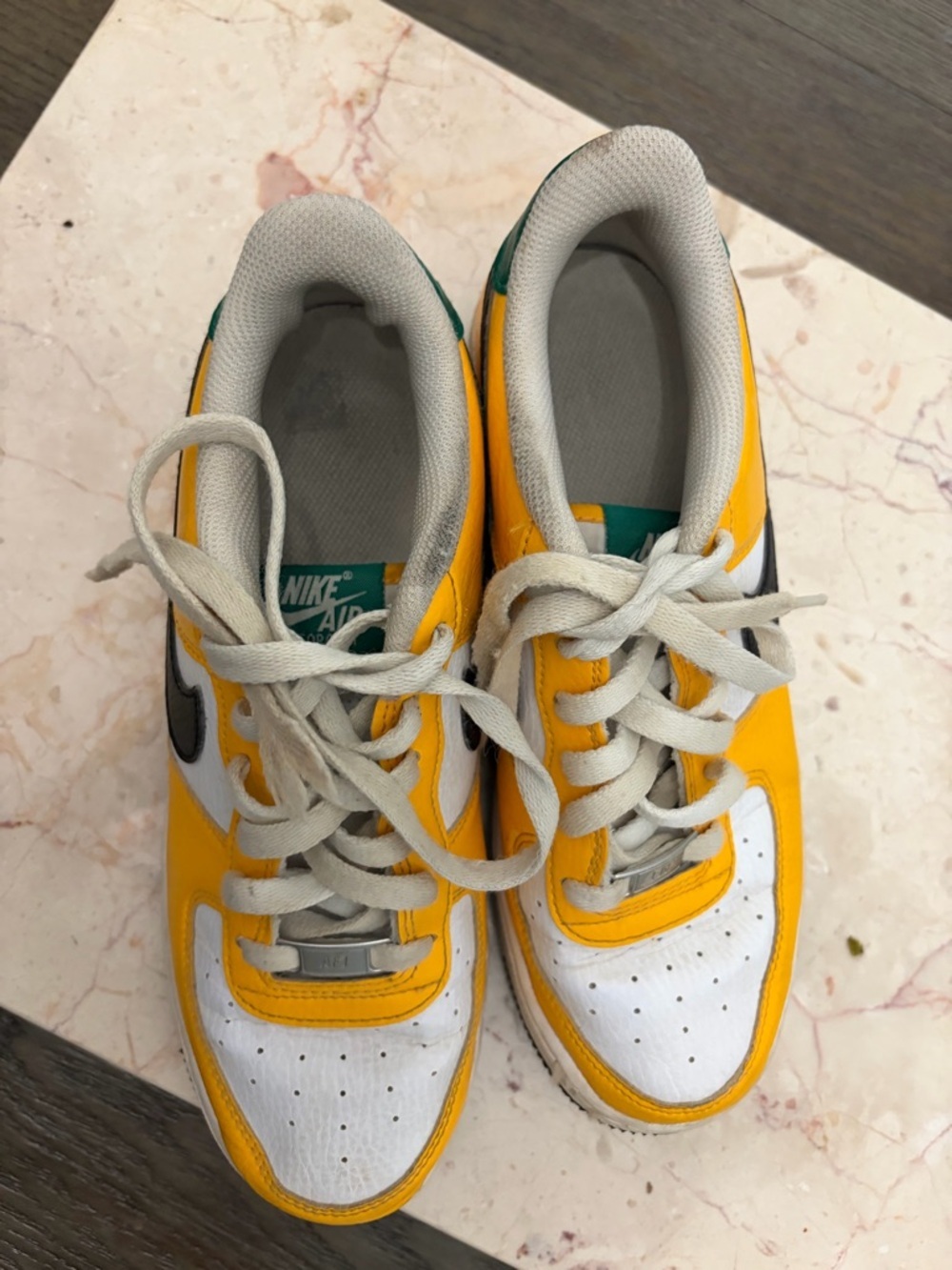 Nike Low-Top Sneakers — White, Yellow & Black - Picture 6 of 6